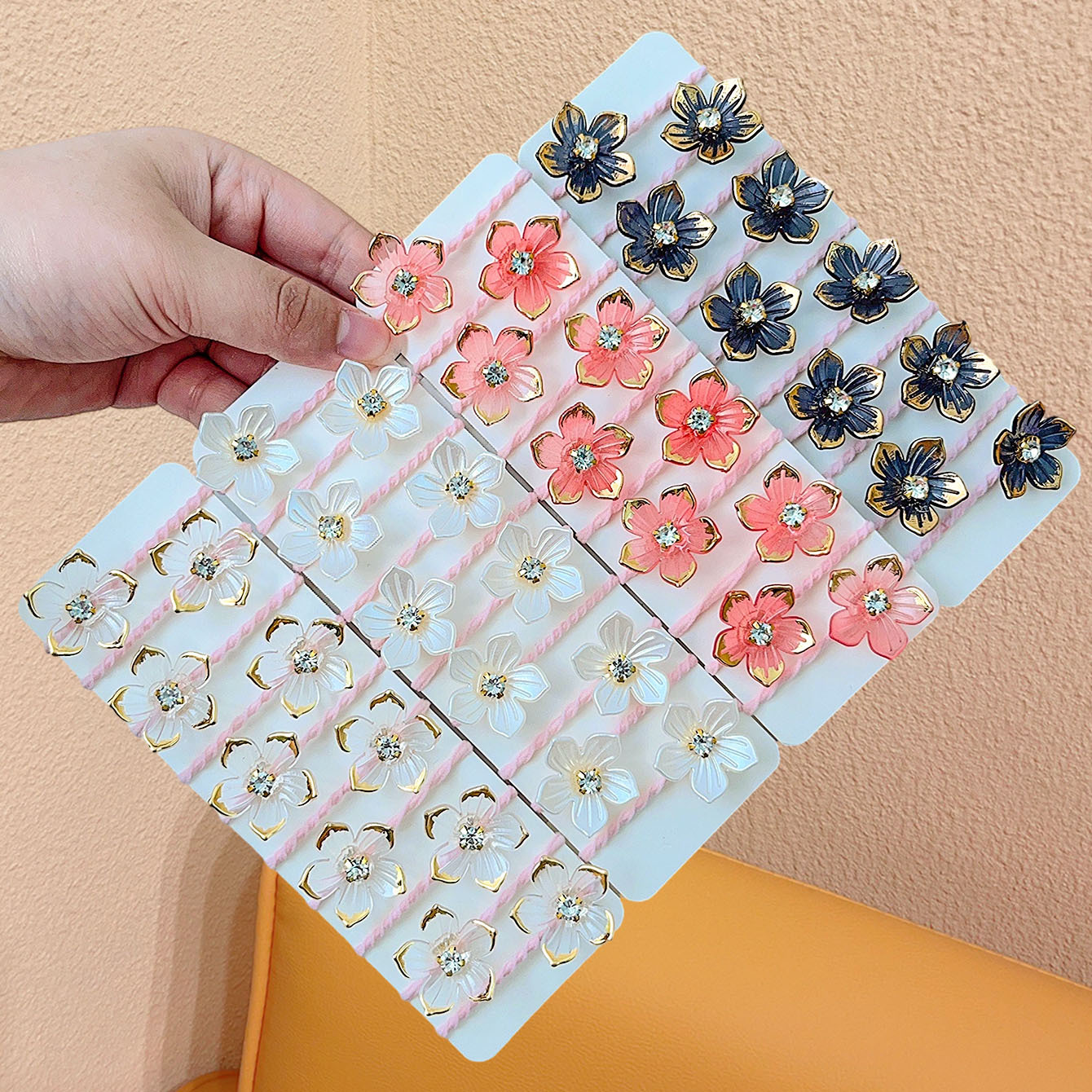 product-open-6c6b22610a3448da86884824cdea4cd6-goods haar elastiekjes met bloemen - Image 1